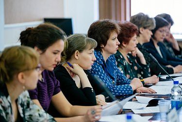 На заседании комитета по социальной и демографической политике