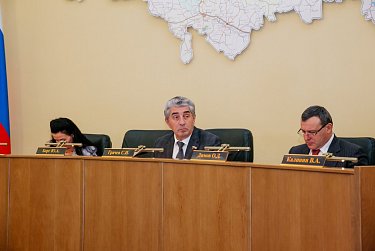 На Совете представителей местных Советов 