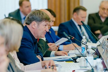 Доходная и расходная части областного бюджета будут увеличены