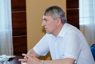 Аркадий Швецов: «Необходимо максимально упростить процедуру сбора и использования валежника для жителей области»