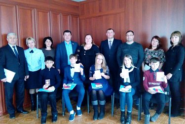 Юным орчанам вручены паспорта