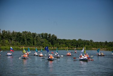 Экспедиция по Уралу в знак дружбы и сотрудничества 