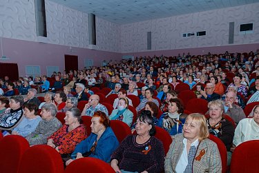 Песня строить и жить помогает
