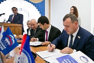 Олег Димов: «В защите интересов жителей региона не может быть второстепенных вопросов»