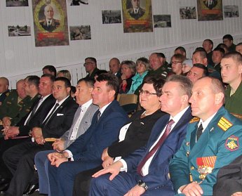 Ольга Хромушина поздравила военнослужащих 92-й ракетной ордена Кутузова III степени бригады с 20-летием формирования
