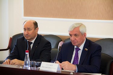 На заседании Президиума Совета представительных органов муниципальных районов и городских округов 