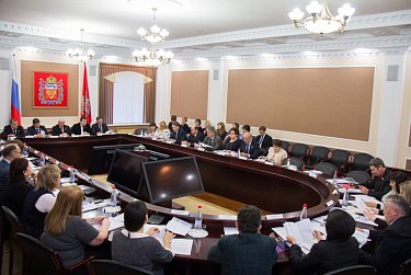 Главный финансовый документ Оренбуржья готов к первому чтению