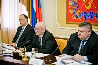 Аркадий Швецов принял участие в рабочем совещании по защите прав участников долевого строительства