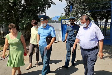 Идет приемка школ 