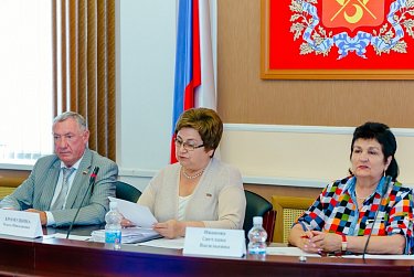 Профильный комитет обсудил вопросы совершенствования пенсионного законодательства