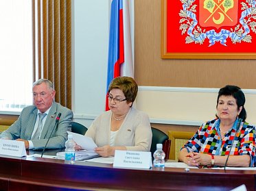 Профильный комитет обсудил вопросы совершенствования пенсионного законодательства