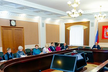 Виктор Купчик: «Профессионализм аппарата - неотъемлемая составляющая эффективной работы Законодательного Собрания»