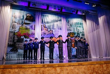 На встрече с семьями погибших военнослужащих