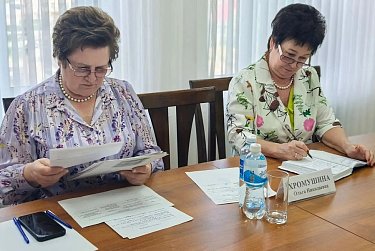 Рабочий день депутата Заксобрания Ольги Хромушиной прошел в Сорочинске