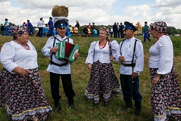 Депутаты посетили фестиваль казачьей культуры