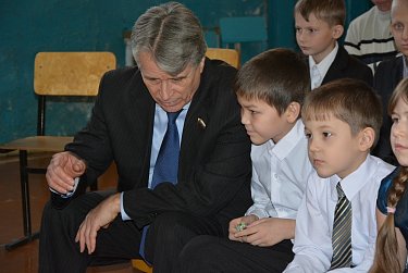 Александр Жарков работал в избирательном округе