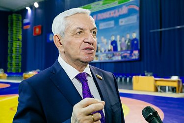 Евгению Сусоеву – 65