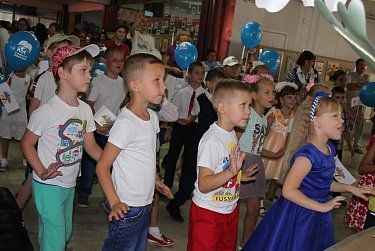 Акция «Соберем ребенка в школу» стартовала в Оренбурге