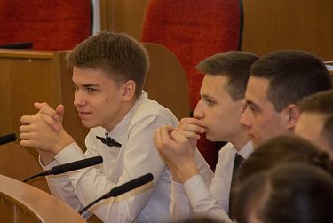 На парламентский урок – в Законодательное Собрание