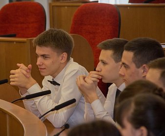 На парламентский урок – в Законодательное Собрание