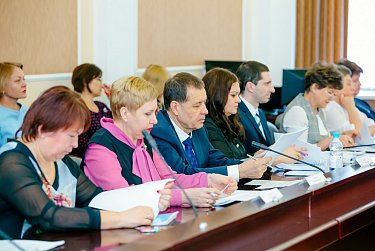 Доходы и расходы областного бюджета возрастут