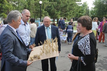 Александр Жарков: «Необходимо возрождать в школах агроклассы»