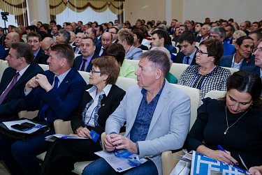 С кандидатурой спикера определились