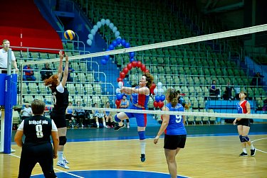 В Оренбурге стартовал фестиваль женского спорта «Оренбургская сударыня»