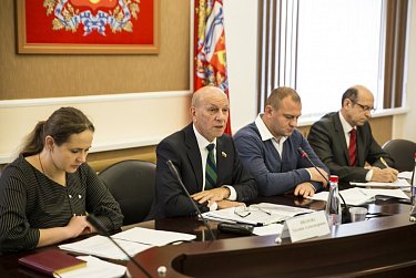 Конкурсная комиссия будет работать в новом составе