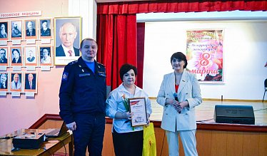 Оксана Набатчикова посетила военный госпиталь