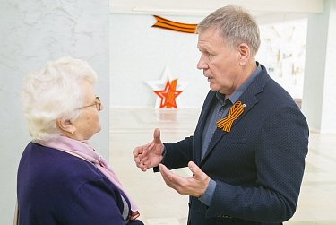 Жителям 14-го округа подарили праздничный концерт