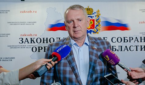 Депутаты разрешили проводить пикеты