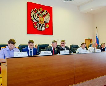 Олег Димов принял участие в обсуждении итогов работы оренбургских полицейских в первом полугодии
