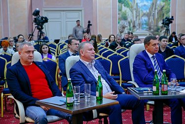 Александр Куниловский: «Наша молодежь действительно показывает бизнес-класс»