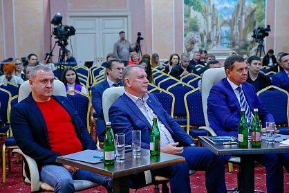 Александр Куниловский: «Наша молодежь действительно показывает бизнес-класс»