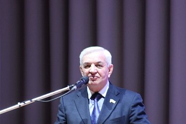 Евгений Сусоев принял участие в собрании жителей Илека