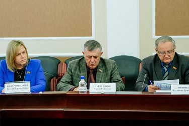 О вопросах ЖКХ - за "круглым столом"