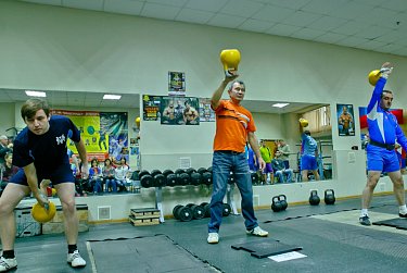 Из кабинетов – на спортивную арену