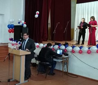  Сергей Бабин поздравил старейшее профессиональное учебное заведение области