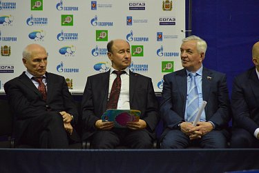 Оренбургские теннисисты одержали убедительную победу