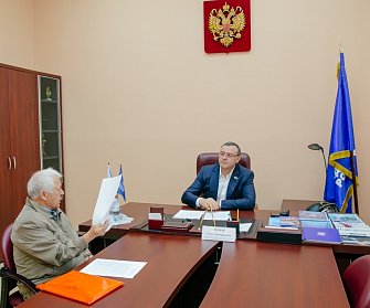 Олег Димов: «Инициативы оренбуржцев находят отражение в работе депутатов»