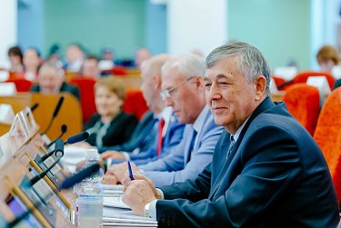 Парламент региона провел очередное заседание