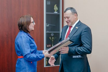 Прием граждан провел Олег Димов 