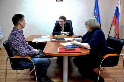 К Андрею Аникееву за помощью и советом