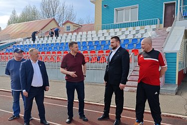 Стадион «Юность» в поселке Саракташ получил новое оборудование