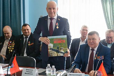 Бывшие воины-афганцы служат Отечеству