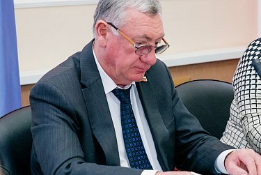 Законы социального характера