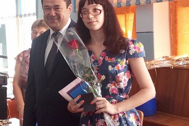 В Орске прошел бал золотых медалистов