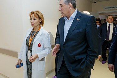 Сергей Грачев: «Формы оказания социальных услуг могут быть разными, но доступность и адресность – в приоритете»