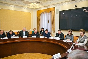 В центре внимания – проблемы многодетных семей